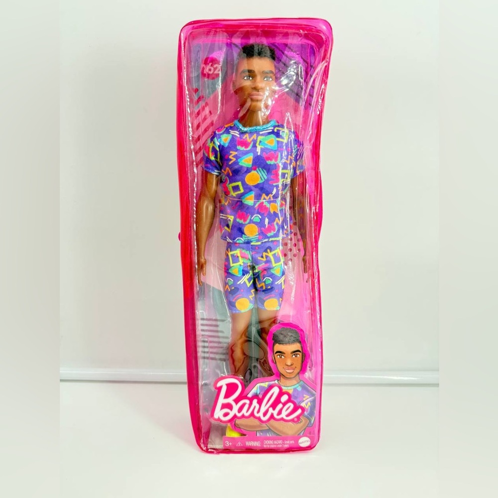 2020 Barbie Ken Fashionistas Boy Doll #162 Rooted Hair African American GRB87